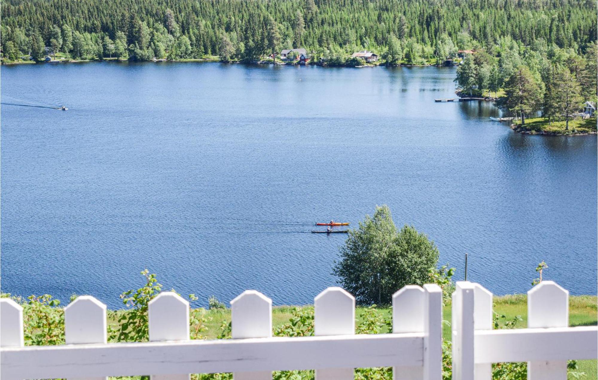 Awesome Home In Hunndal With Lake View Raufoss Zewnętrze zdjęcie