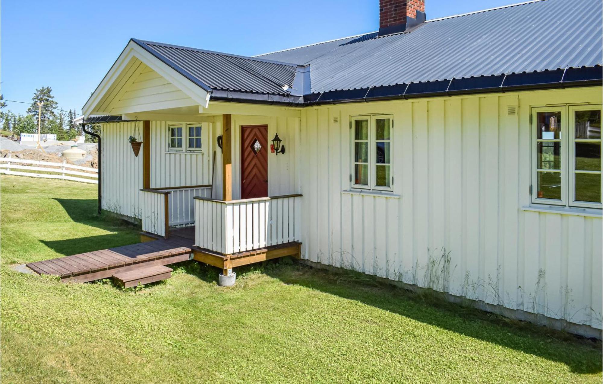 Awesome Home In Hunndal With Lake View Raufoss Zewnętrze zdjęcie